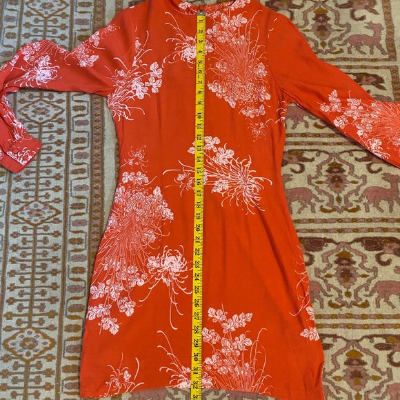 Long Sleeved Orange Chrysanthemum Print Dress - Picture 5 of 12